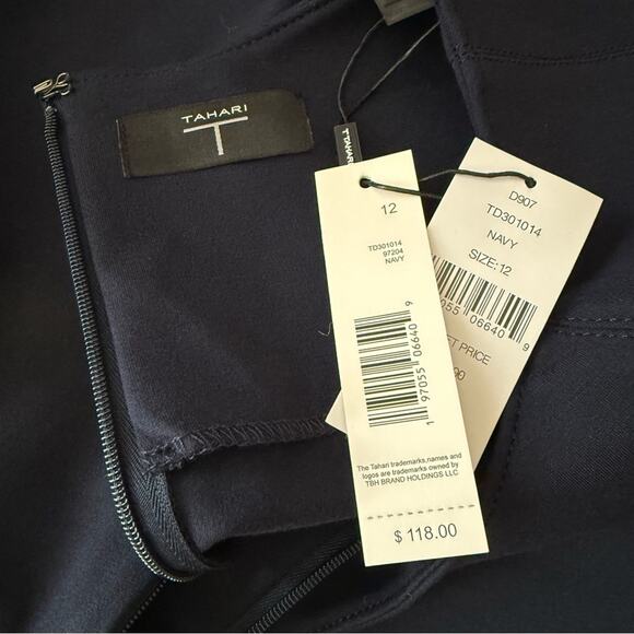 T Tahari Navy Sleeveless Sheath Dress Women’s Sz 12 NWT - Picture 4 of 5